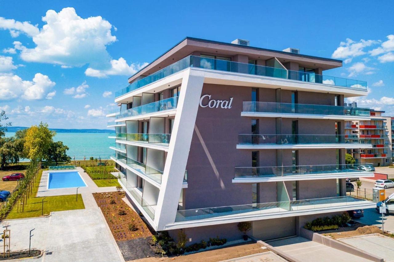 Myflat Coral Beach Apartment Siófok Extérieur photo